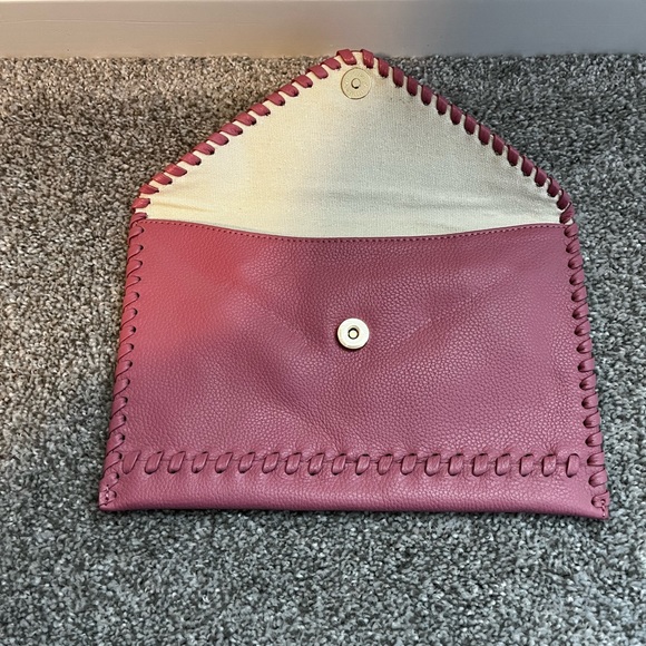 Pink Pebbled Leather Laggo Envelope Clutch - Picture 2 of 4